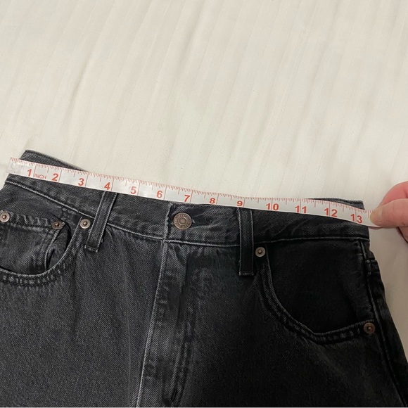 Levi’s Premium High Loose Taper Fit High Rise Jean Black size 26 - Picture 14 of 16